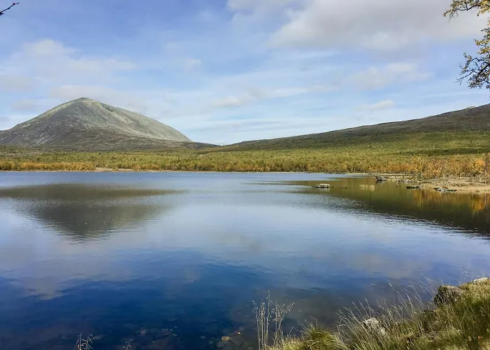 Simple Mountain Cabin Near Vinstra וינסטרה